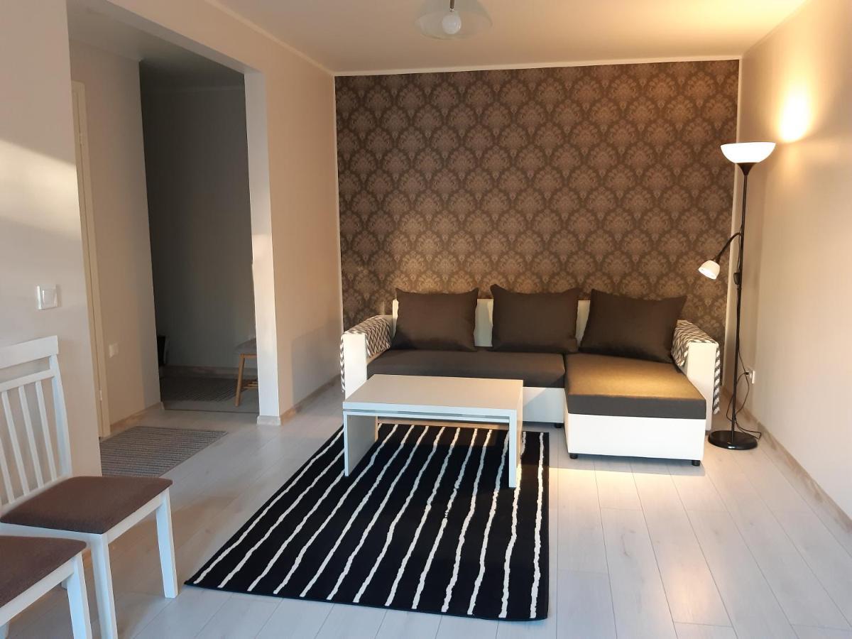 Apartment Suedalinnas Hapsal Exteriör bild